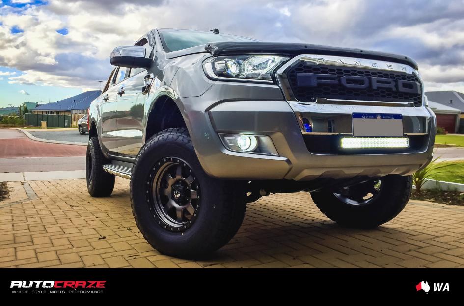 FORD-RANGER-TROPHY-MATTE-ANTHRACITE-WITH-BLACK-RING